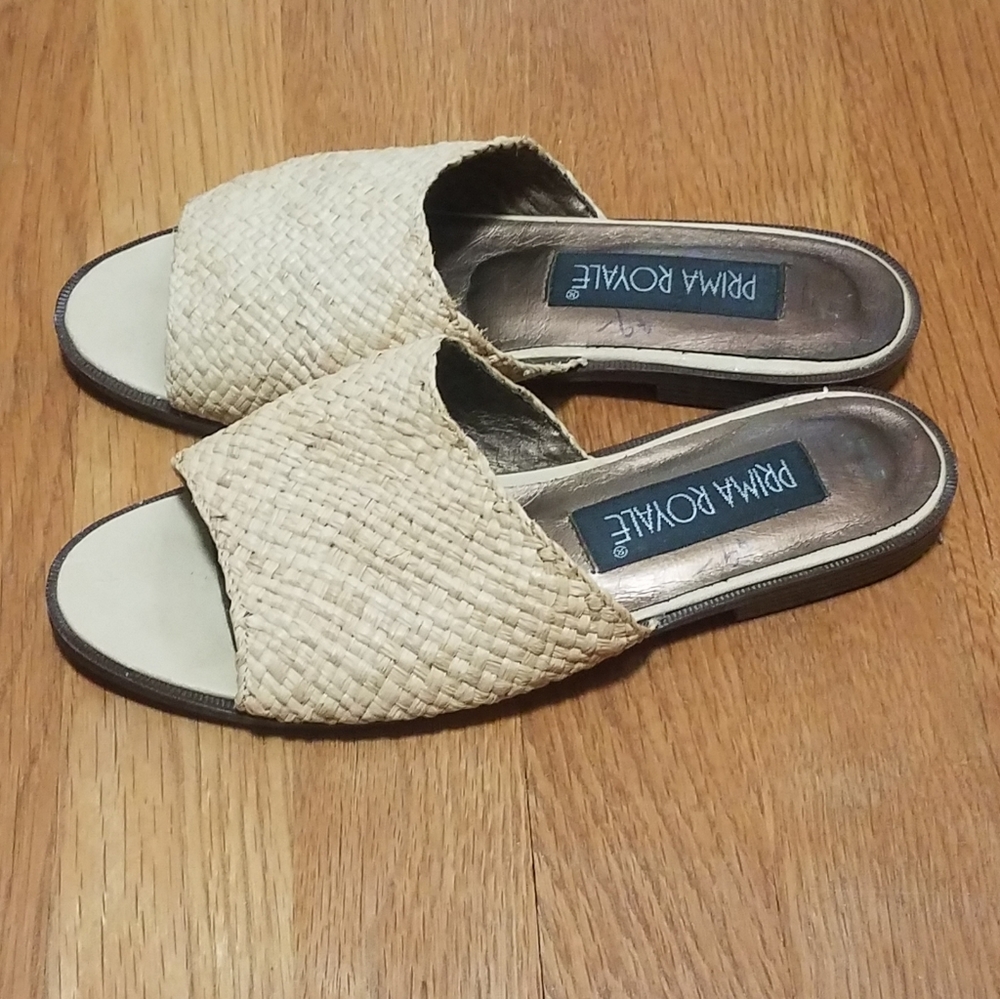 Prima Royale Sandals